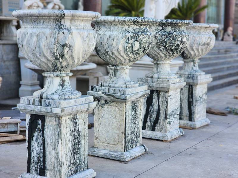 marble flower pots (4)
