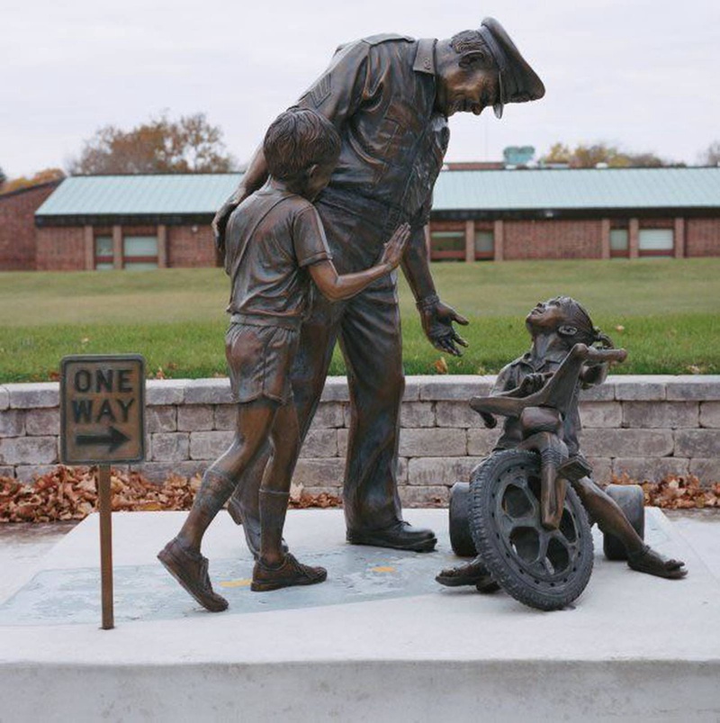 bronze military statue (1)