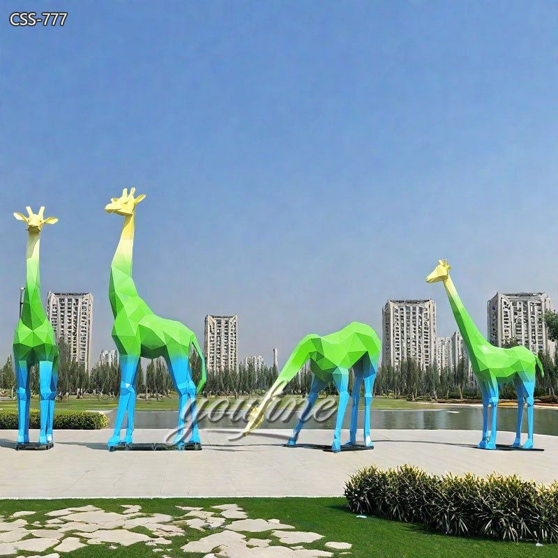 Various Giraffe